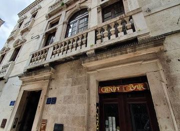 croatia/split/attraction/palaca-cindro