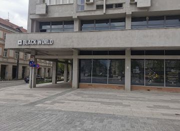 poland/greater-poland/attraction/black-world