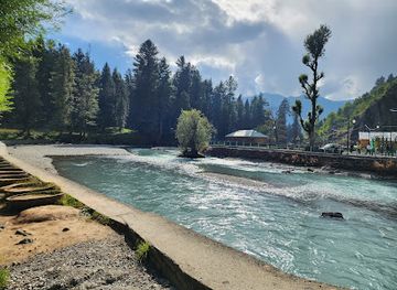 india/pahalgam/attraction/hajan-valley-falls