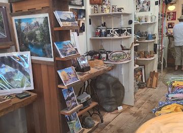 washington/the-methow-valley/attraction/purple-sage-gallery