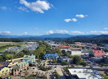 tennessee/east-tennessee/attraction/the-great-smoky-mountain-wheel