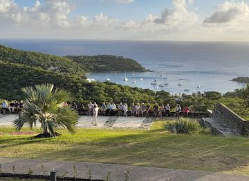 antigua-and-barbuda/darkwood-beach/attraction/rum-in-the-ruins