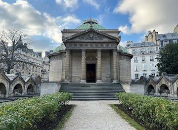 france/paris/attraction/chapelle-expiatoire