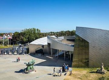 france/caen/attraction/juno-beach-center