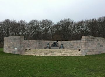 denmark/esbjerg/attraction/fishermen-memorial