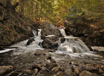 massachusetts/south-shore/attraction/bear-s-den
