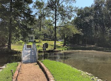 mississippi/natchez-trace-parkway/attraction/monmouth-historic-inn-gardens