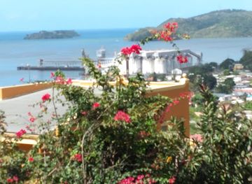 trinidad-and-tobago/edith-falls/attraction/emma-s-point-nature-trail