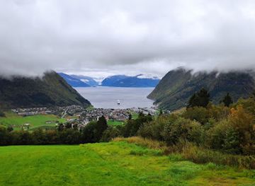 norway/vestlandet/attraction/storesvingen-viewpoint