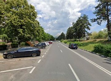 romania/ramnicu-valcea/attraction/sub-pini