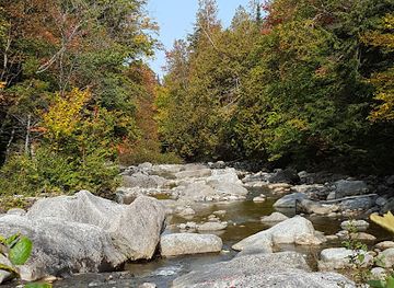 new-york/whiteface-mountain/attraction/rocky-falls