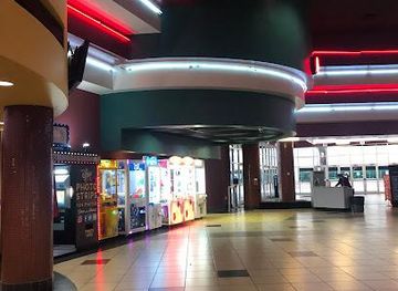 connecticut/stamford/attraction/regal-new-roc