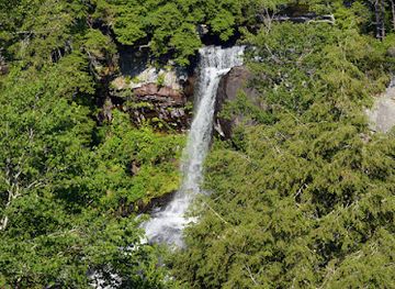 tennessee/fall-creek-falls-state-park/attraction/piney-creek-falls