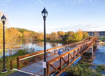 minnesota/mississippi-river/attraction/veterans-memorial-park
