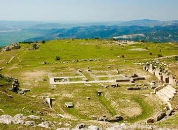 albania/laberia/attraction/byllis-archaeological-park