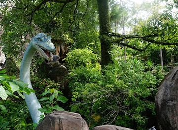 thailand/phuket/attraction/dino-park-mini-golf-restaurant