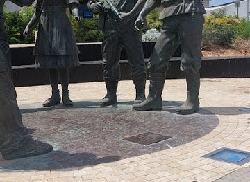 israel/haifa/carmel-center/attraction/pslym