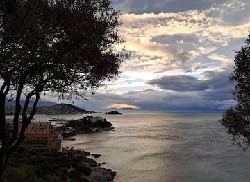 greece/samos/attraction/gazibegendi-turkish-women-s-union-park