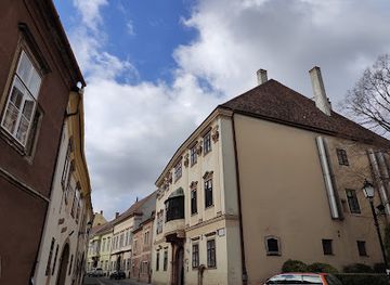 hungary/sopron/attraction/soproni-tudosok-haza