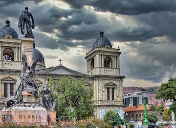 bolivia/chaco-plain/attraction/plaza-murillo