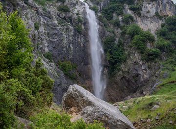 greece/epirus/attraction/katarraktis-waterfalls