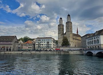switzerland/zurich/lindenhof/attraction/grossmunster