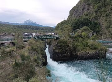 chile/puerto-varas/attraction/playa-los-cisnes