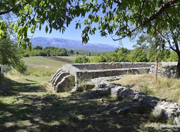 croatia/dalmatia/attraction/trilj-gardun-tilurium-central-dalmatia-croatia-bike-tracks