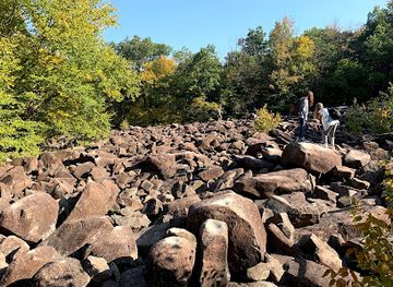 Ringing Rocks County Park
