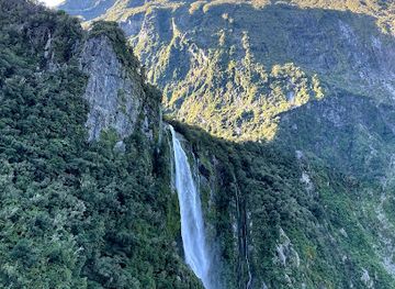 new-zealand/west-coast/attraction/te-wahipounamu