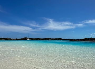the-bahamas/exuma/attraction/little-pipe-sand-bank