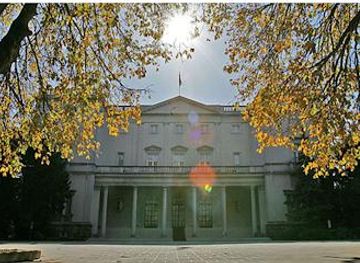 serbia/smederevo/attraction/the-white-palace