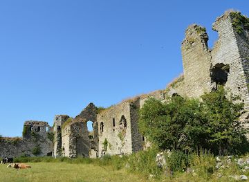 ireland/county-carlow/attraction/clonmore-castle