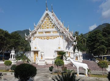 thailand/koh-phangan/attraction/wat-cholak-lam