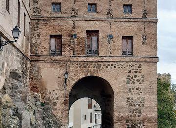 spain/toledo/attraction/puerta-de-alarcones
