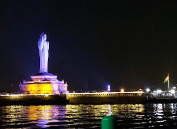 india/hyderabad/charminar/attraction/buddha-statue