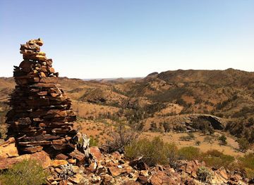 australia/flinders-ranges/attraction/nuccaleena-mine-ruins