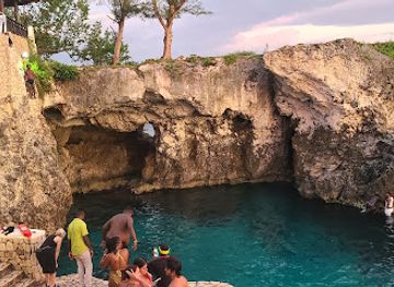 jamaica/negril-area/attraction/graham-tours-and-adventure