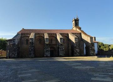 spain/santiago-de-compostela/attraction/colegiata-de-santa-maria-de-sar