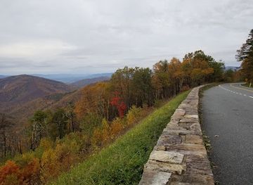 virginia/skyline-drive/attraction/loft-mountain-overlook