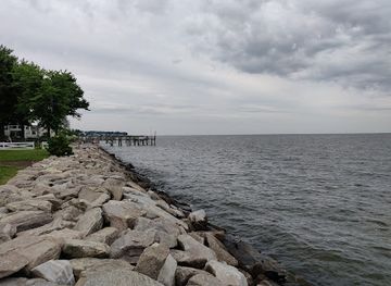 maryland/chesapeake-bay-area/attraction/chesapeake-beach-veterans-memorial-park