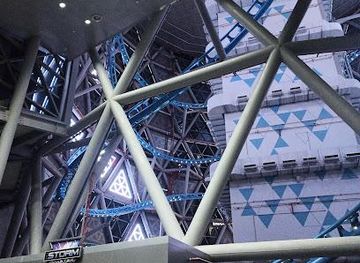 united-arab-emirates/palm-jumeirah/attraction/the-storm-coaster