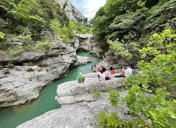 albania/tirana/attraction/kanioni-i-erzenit