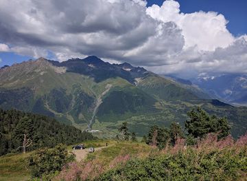 georgia/meskheti/attraction/the-cross-over-mestia