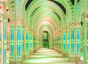 tennessee/gatlinburg/attraction/amazing-mirror-maze-circus-golf