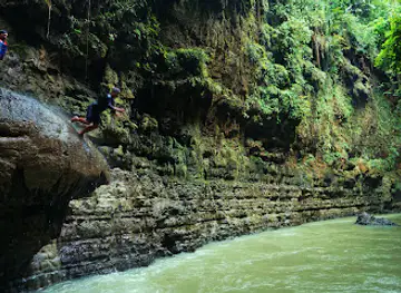 GREEN CANYON PANGANDARAN