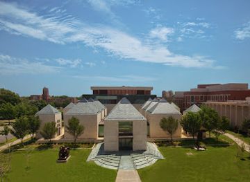 oklahoma/norman/attraction/fred-jones-jr-museum-of-art