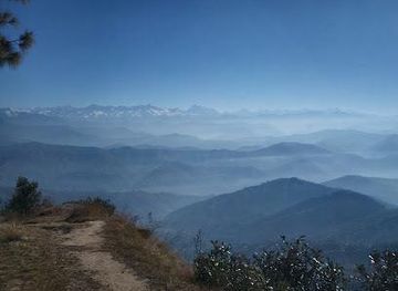 nepal/bhaktapur/attraction/nagarkot-panoramic-hiking-trail