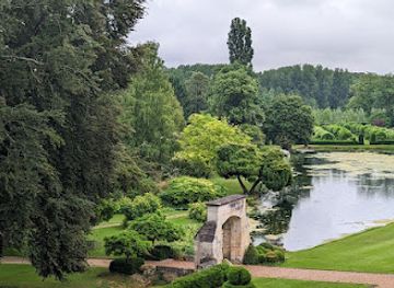 france/loire-valley/attraction/plessis-sasnieres-garden