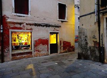 italy/venetian-riviera/attraction/massimiliano-caldarone